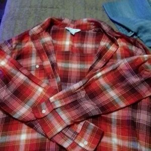 Old Navy The Boyfriend Shirt Red Plaid Long Sleeve Size M